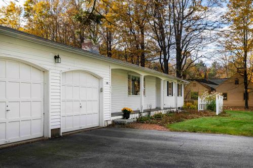 460 Knights Hill Rd, New-London, NH 03257 exterior
