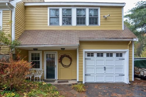 135 Myrtle St, Wrentham, MA 02093 exterior