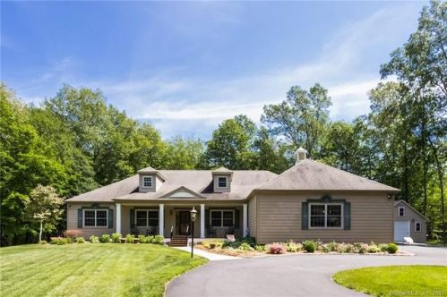 53 Taylor Rd, Colchester, CT 06415 exterior