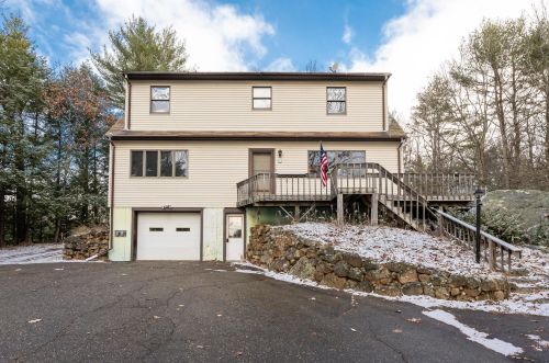 27 Juniper Meadow Rd, Danbury, NH 03230 exterior
