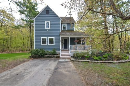 73 Bolton Woods Way, Bolton, MA 01740 exterior