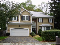 195 Woodward St, Newton, MA 02468 exterior