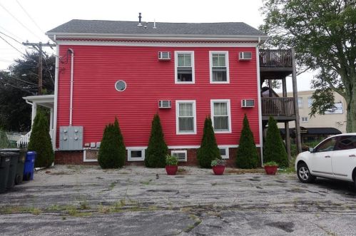 48 Blinman St, United States Coast Guard Ac, CT 06320 exterior