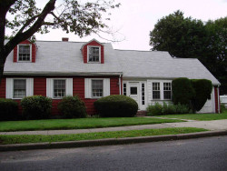 11 Truman Rd, Newton, MA 02459 exterior