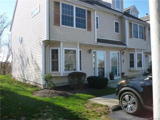 279 Bridge St, Groton, CT 06340 exterior