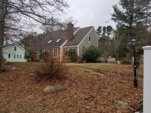 57 Wareham Rd, Marion, MA 02738 exterior