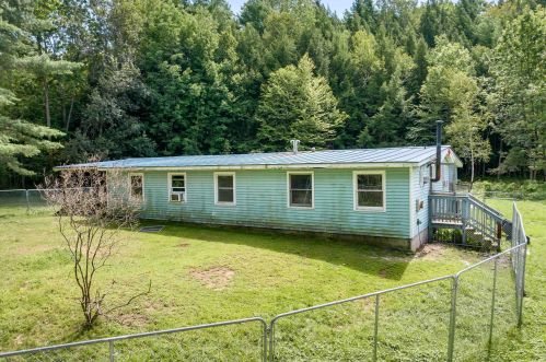 500 Mount Moosilauke Hwy, Haverhill, NH 03765 exterior