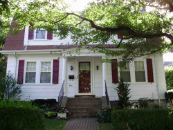 84 Brookside Ave, Newton, MA 02460 exterior