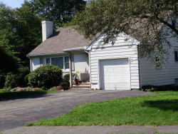 35 Great Meadow Rd, Newton, MA 02459 exterior