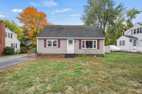 121 Hobart St, Nashua, NH 03060 exterior