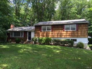 100 Maiden Ln, Upper Stepney, CT 06468 exterior