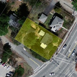 2077 Washington St, Newton, MA 02462 aerial view