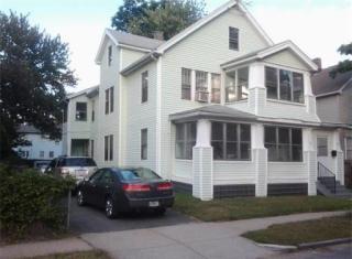 81 Clantoy St, Springfield, MA 01104 exterior