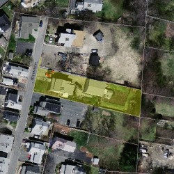 26 Cottage Pl, Newton, MA 02465 aerial view