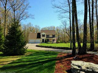 23 Cape Ave, Killingly, CT 06239 exterior