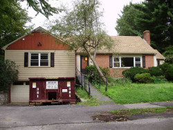 41 Bound Brook Rd, Newton, MA 02461 exterior