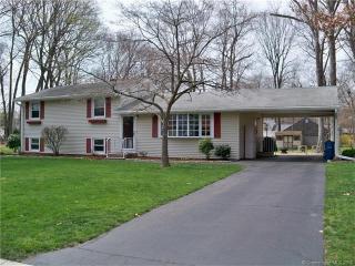 17 Balsam Rd, Wallingford, CT 06492 exterior