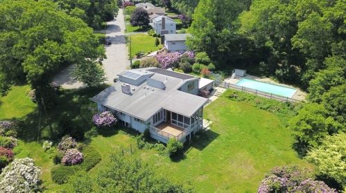 34 Sunset Dr, Easton, MA 02375 exterior