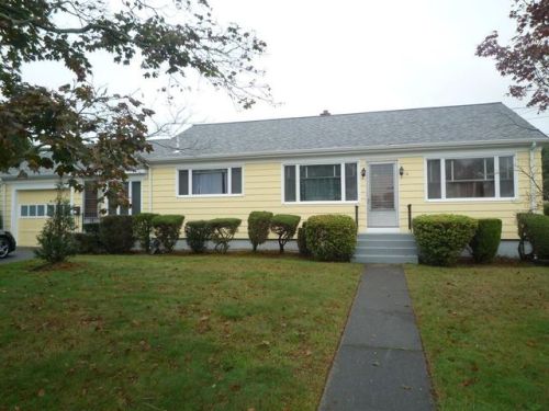 14 Sebastian St, Somerset, MA 02726 exterior