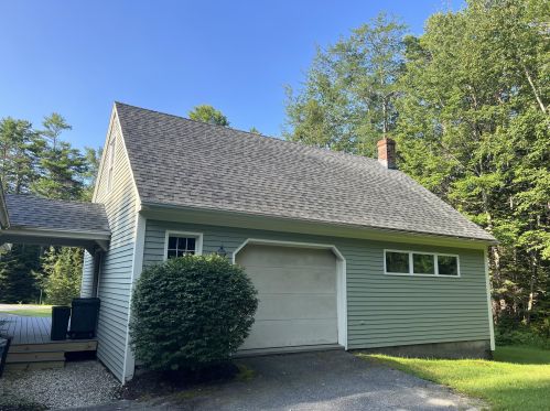 39 Feldspar Dr, Brunswick, ME 04011 exterior
