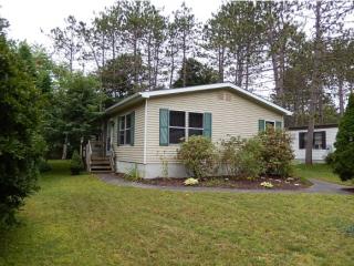 835 Middlewood Rd, Saint George, VT 05495 exterior