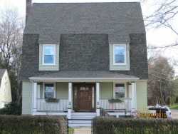 428 Parker St, Newton, MA 02459 exterior