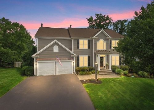 26 Robin Hill Rd, Danvers, MA 01923 exterior