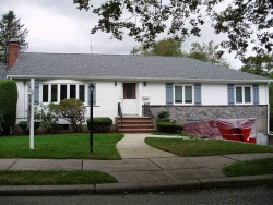 33 Stanley Rd, Newton, MA 02468 exterior