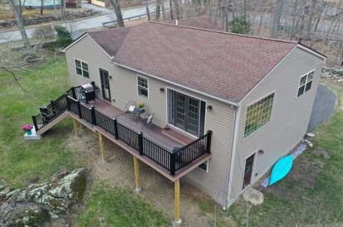 72 Preston Allen Rd, Norwich, CT 06351 exterior