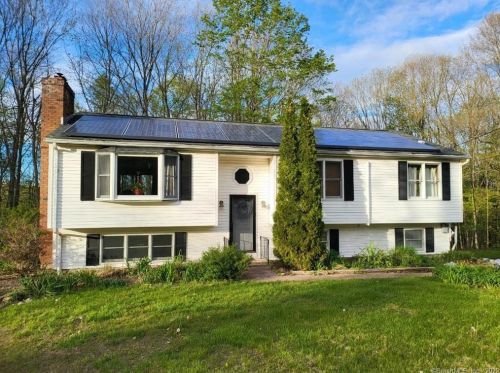 426 Lewis Hill Rd, Coventry, CT 06238 exterior
