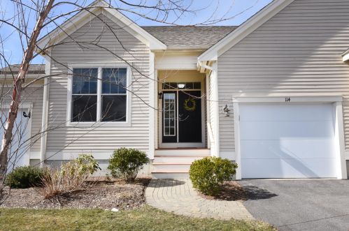 114 Grey Hawk Dr, Mashpee, MA 02649 exterior