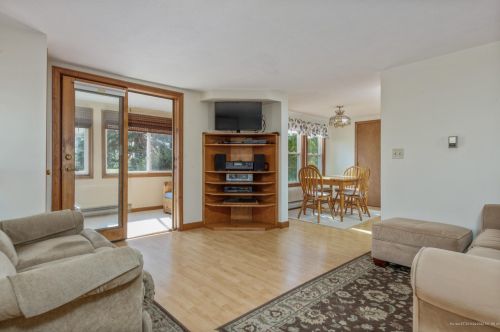 3 Scollard Rd, Old Orchard Beach, ME 04064 exterior