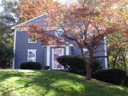 99 Herrick Cir, Newton, MA 02459 exterior