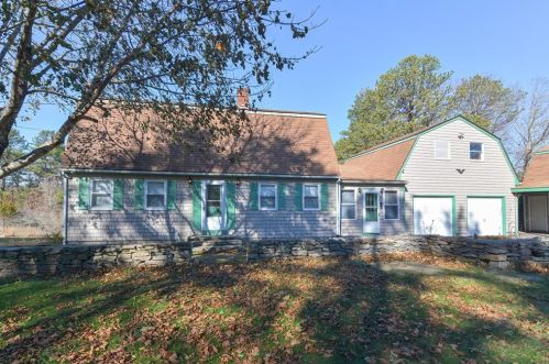 210 Greenhouse Rd, Coventry, RI 02827 exterior