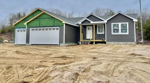 46 Village Valley Dr, Wakefield, NH 03830 exterior