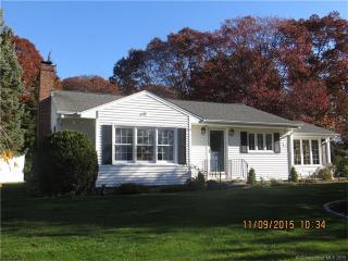 122 Windy Hill Rd, Westbrook, CT 06498 exterior