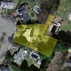36 Swallow Dr, Newton, MA 02462 aerial view