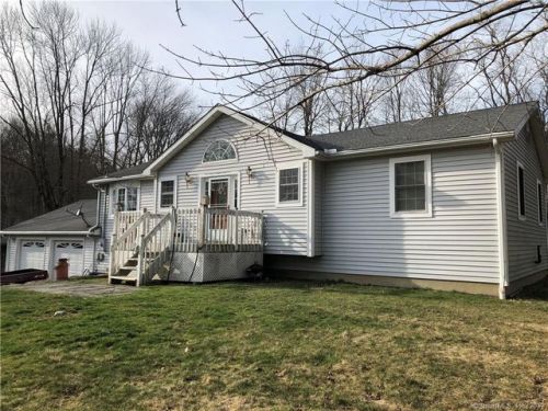 77 Magnolia Hill Rd, Bethlehem, CT 06751 exterior