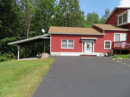 388 Peacham Rd, Center Barnstead, NH 03225 exterior