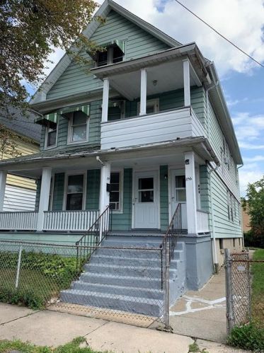 254 Pixlee Pl, Bridgeport, CT 06610 exterior