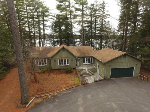 18 Richardson Ter, Wayne, ME 04284 exterior