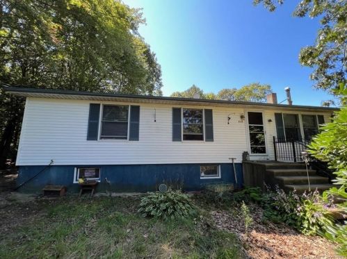 215 Pine Hill Rd, North Sterling, CT 06377 exterior