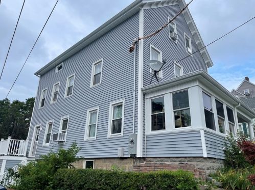 44 French St, Fall River, MA 02720 exterior