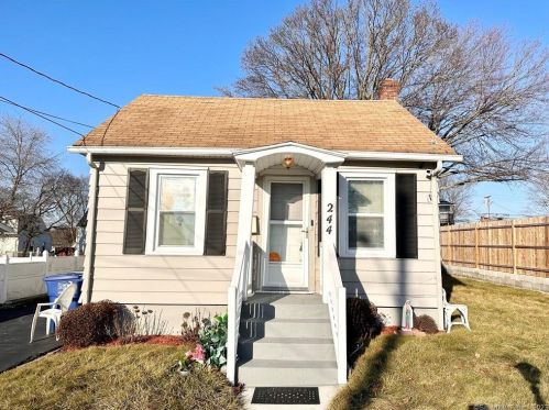 244 Grandview Ave, Bridgeport, CT 06606 exterior