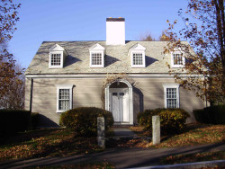 106 Farlow Rd, Newton, MA 02458 exterior