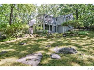 44 Birch Hill Rd, Weston, CT 06883 exterior