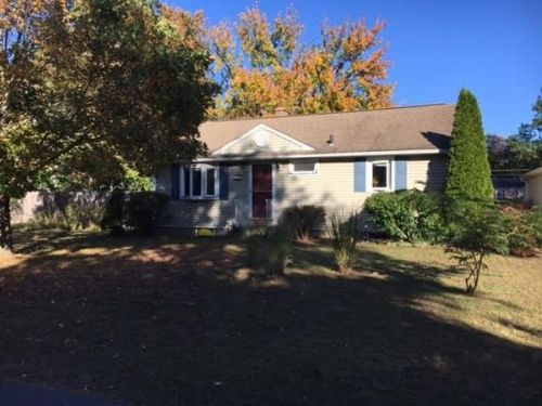 17 Northway Dr, Springfield, MA 01119 exterior