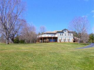 1491 Blush Hill Rd, Waterbury, VT 05676 exterior