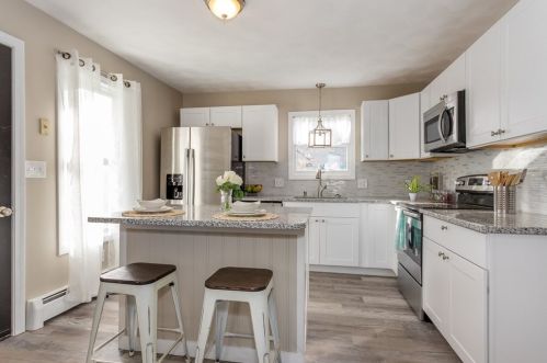 28 Power St, Blackstone, MA 01504 exterior