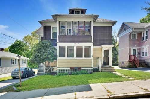 315 Bennett St, Woonsocket, RI 02895 exterior